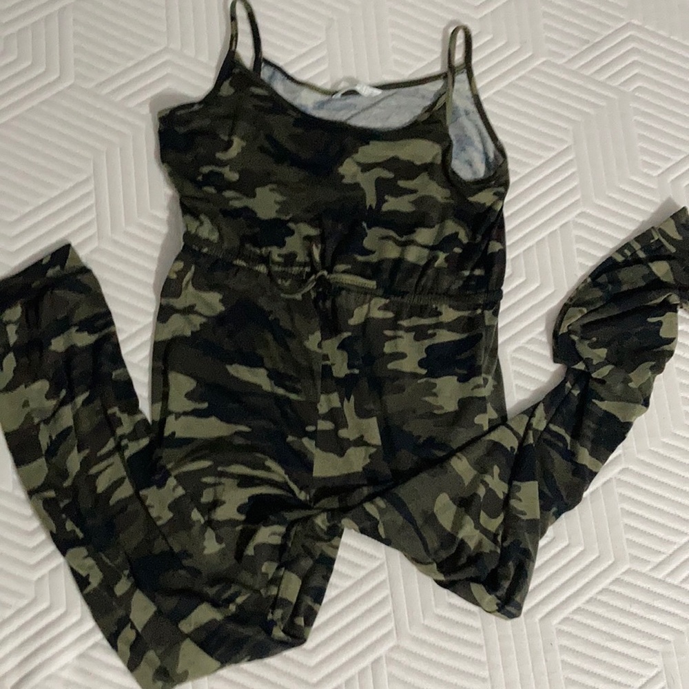 Never been worn shein romper